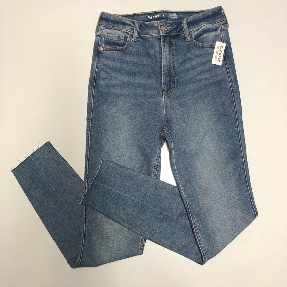 Old Navy rockstar super skinny jeans size 6 Tall